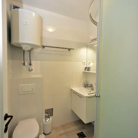 Feral Apartment Zadar Exterior photo