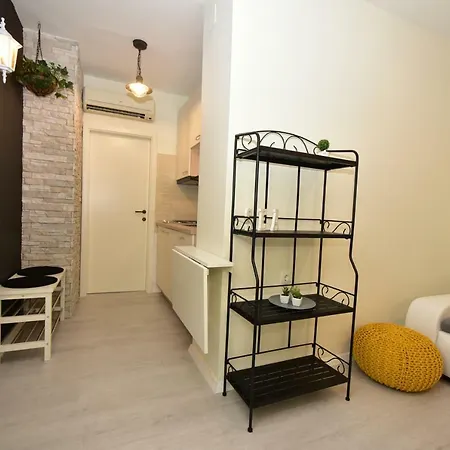 Feral Apartment Zadar Exterior photo