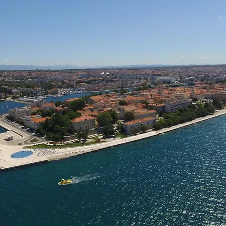 Feral Apartment Zadar Exterior photo